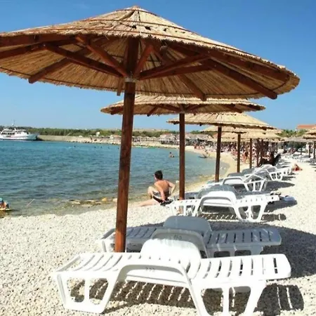 Maria *